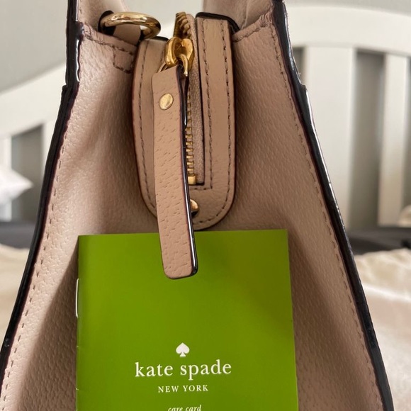 Kate Spade Bag - Picture 2 of 10
